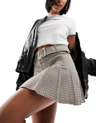 Stradivarius - Mini-jupe plissée - Caramel