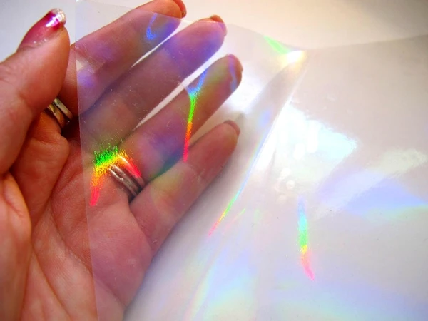 Autocollant superposition de vinyle holographique auto-adhésif - Motif arc-en-ciel lisse
