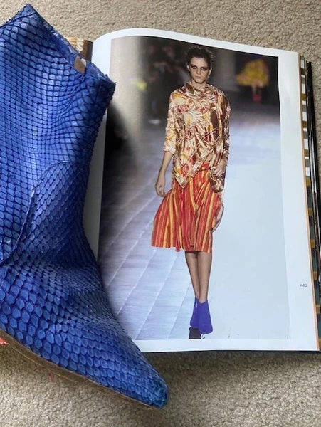 Charmant enkellaarsje van Dries van Noten