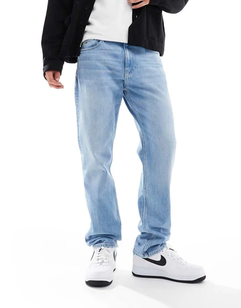 Tommy Jeans - Ethan - Jean coupe droite décontractée - Bleu clair délavé