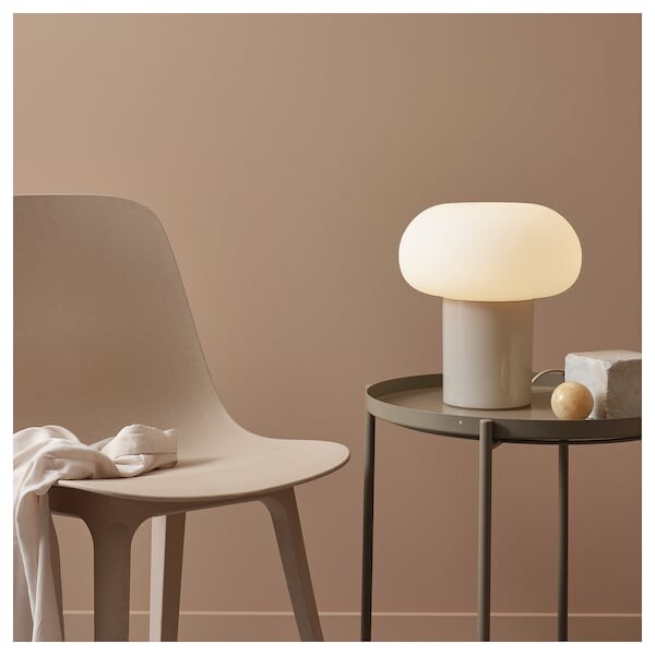 DEJSA Lampe de table - beige/opalin verre 28 cm