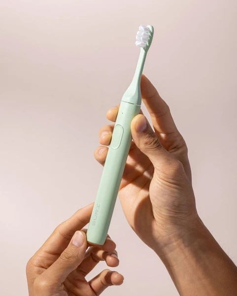 SURI | Sustainable Electric Toothbrush