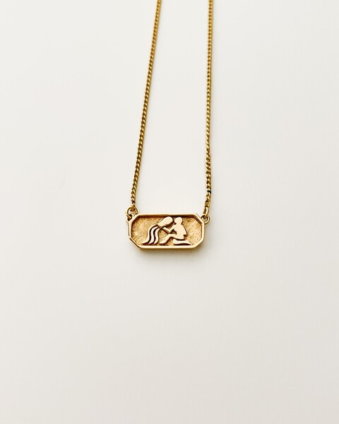 Vintage 1960's Aquarius Zodiac Choker Necklace — sororité.