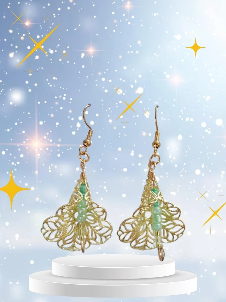 Green Christmas Earrings | Christmas Gift, Festive Jewelry, Winter Decoration, Christmas Party