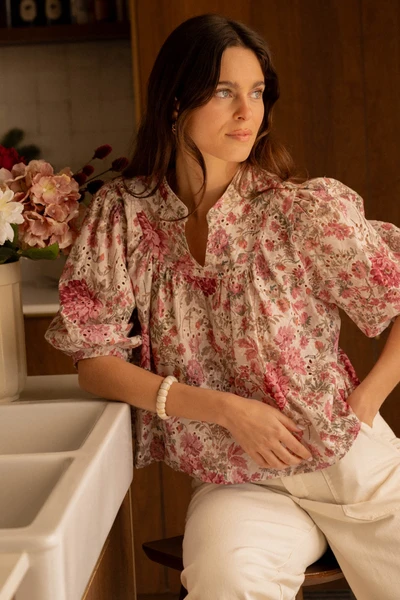 Blouse Avec Un Imprimé Fleuri - Rose - Boutique Libertie