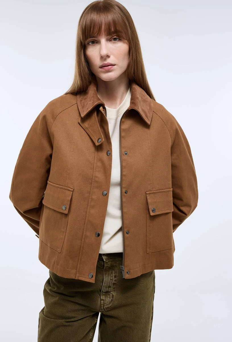 Veste courte col velours contenant du coton