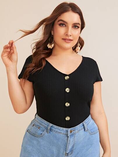 Top côtelé avec boutons