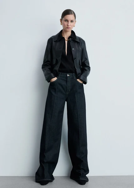 Bottines talon bloc suédine - Femme | MANGO France métropolitaine