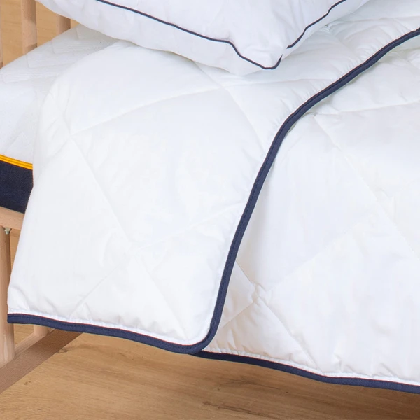Couette enfant 100x140 cm
