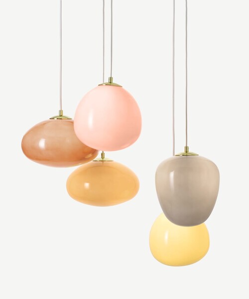 Adrianne, suspension multiple 5 ampoules en verre rose, bourgogne, jaune et laiton