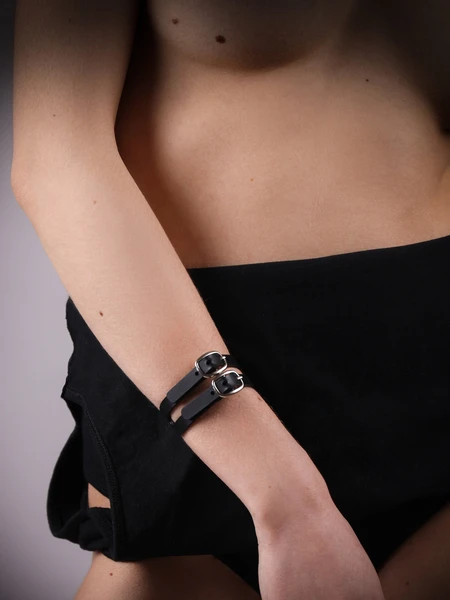 Lola Cuff