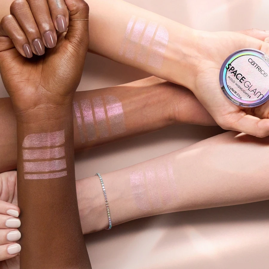 Catrice Space Glam Holo Highlighter illuminateur Illuminateur de teint » achetez en ligne | Nocibé