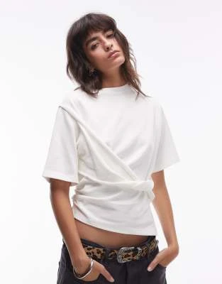 Topshop - T-shirt torsadé sur le devant - Blanc