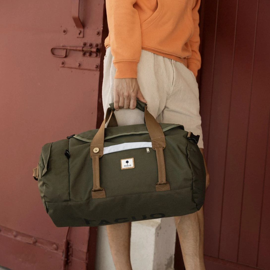 Sac de voyage kaki vegan