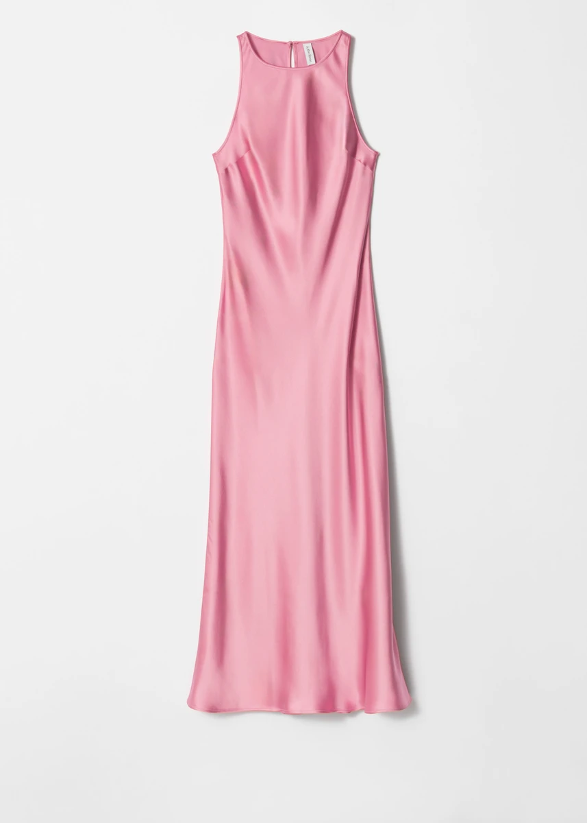 Robe midi en satin sans manches