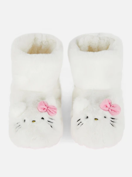 Chaussons duveteux Hello Kitty