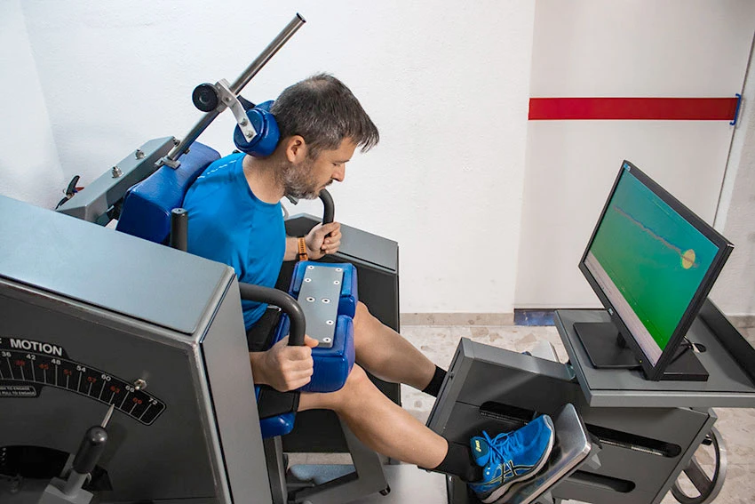 Dolor lumbar crónico tratamiento en Valencia | Medical Exercise