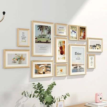 Lot de cadres photo en bois clair
