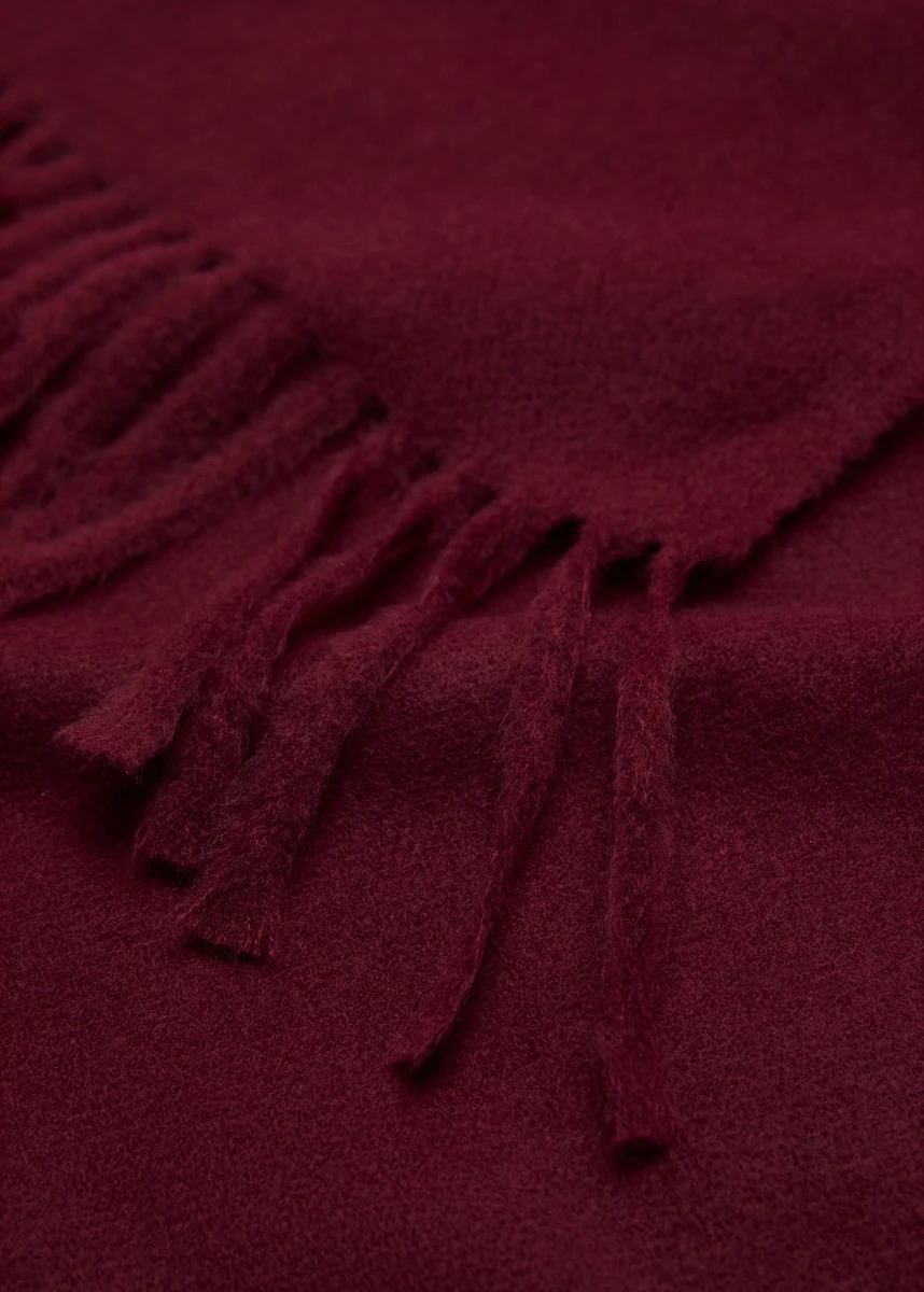 Écharpe à franges - Femme | MANGO France métropolitaine