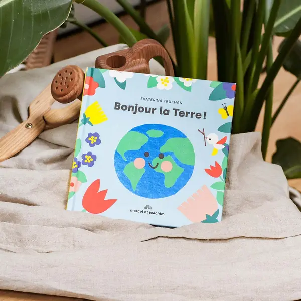 Livre Bonjour la Terre - Les Petits Raffineurs