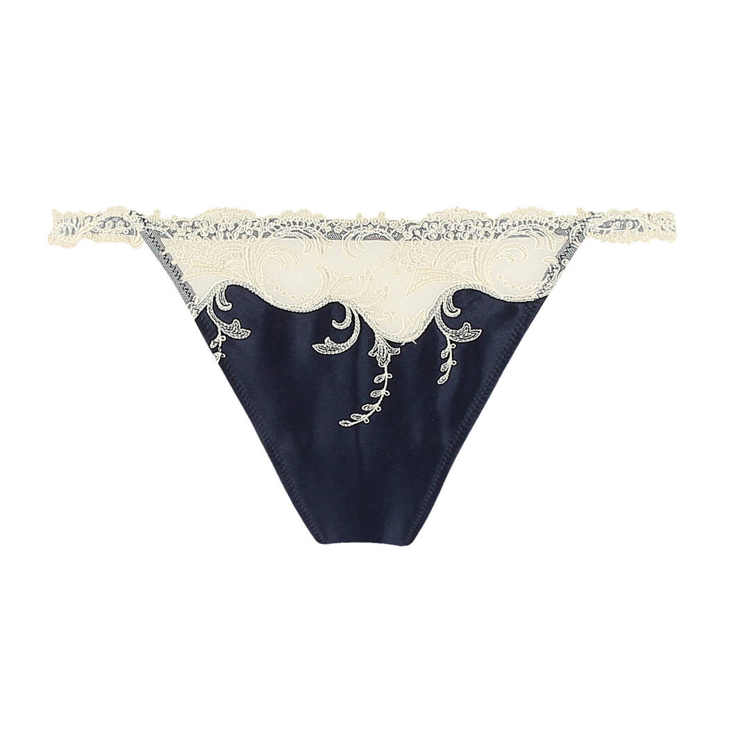 String sexy en soie LISE CHARMEL Splendeur Soie