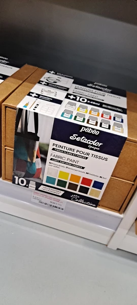 Peinture sur tissu 
