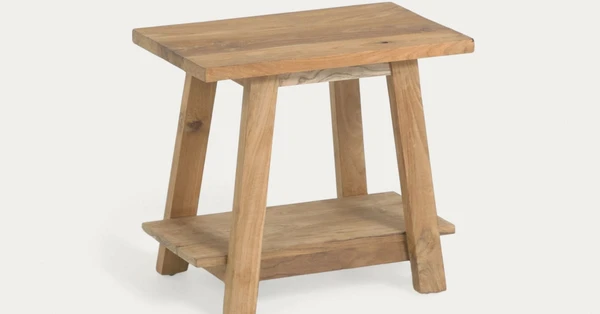Repose-pieds Safara bois de tek recyclé 50 x 32 cm | Kave Home France