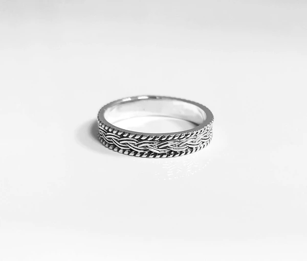 Celtic Band Ring, Sterling Silver 925, Celtic Ring, Entwined Braided Ring, Hipster Ring, wedding band, Original wedding Ring, Engraved Band