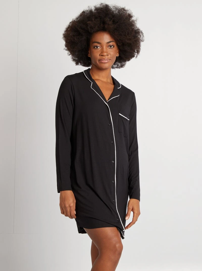 Chemise de nuit boutonnée jusqu'en bas pour l'accouchement (en remplacement de la chemise en papier)