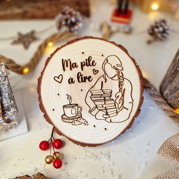 Large wooden log MY READING BATTERY laser engraved