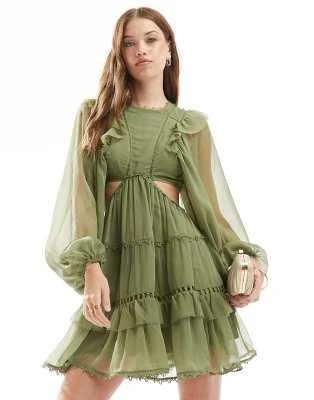 ASOS DESIGN - Robe courte à col montant et empiècements en dentelle avec volants - Vert sauge