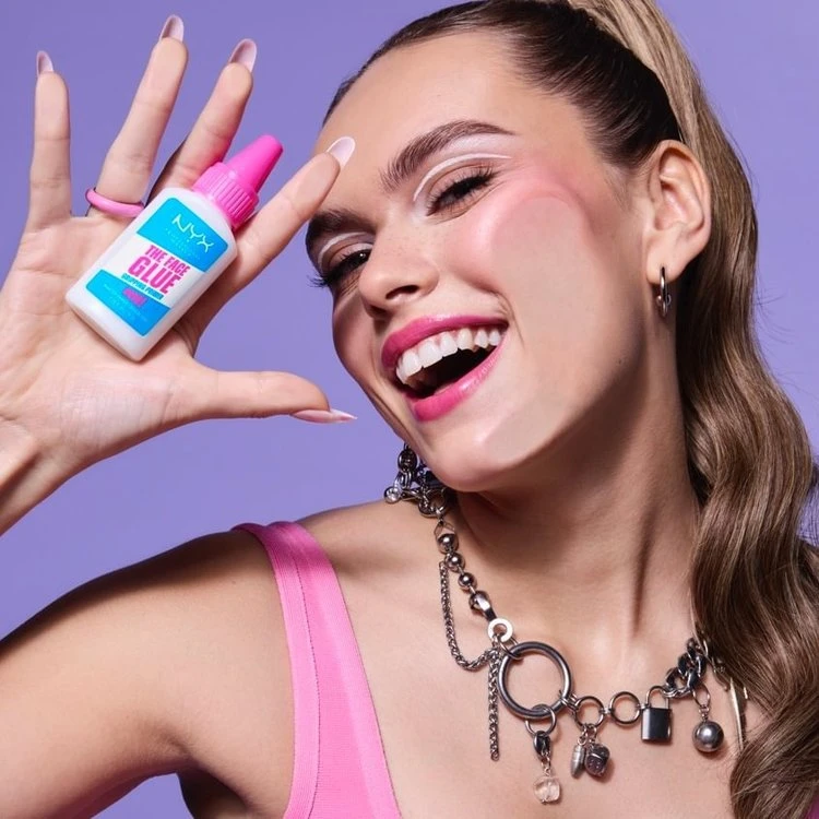 Base de Teint The Face Glue - Fixe & Hydrate