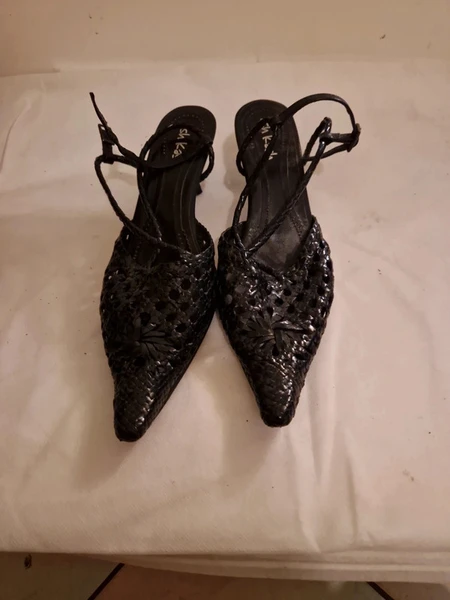 Escarpins marque ash kash taille 39