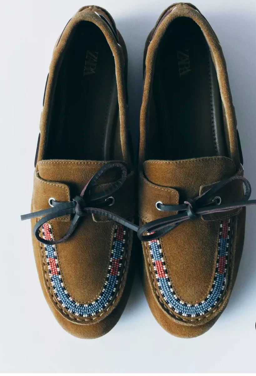  Mocassins en croûte de cuir brodés 