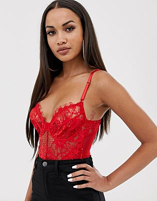 Club L London - Body en dentelle - Rouge | ASOS