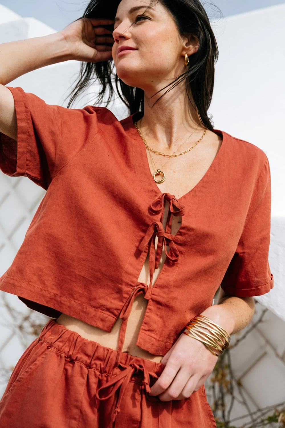 Top à noeuds en coton bio et lin terracotta 