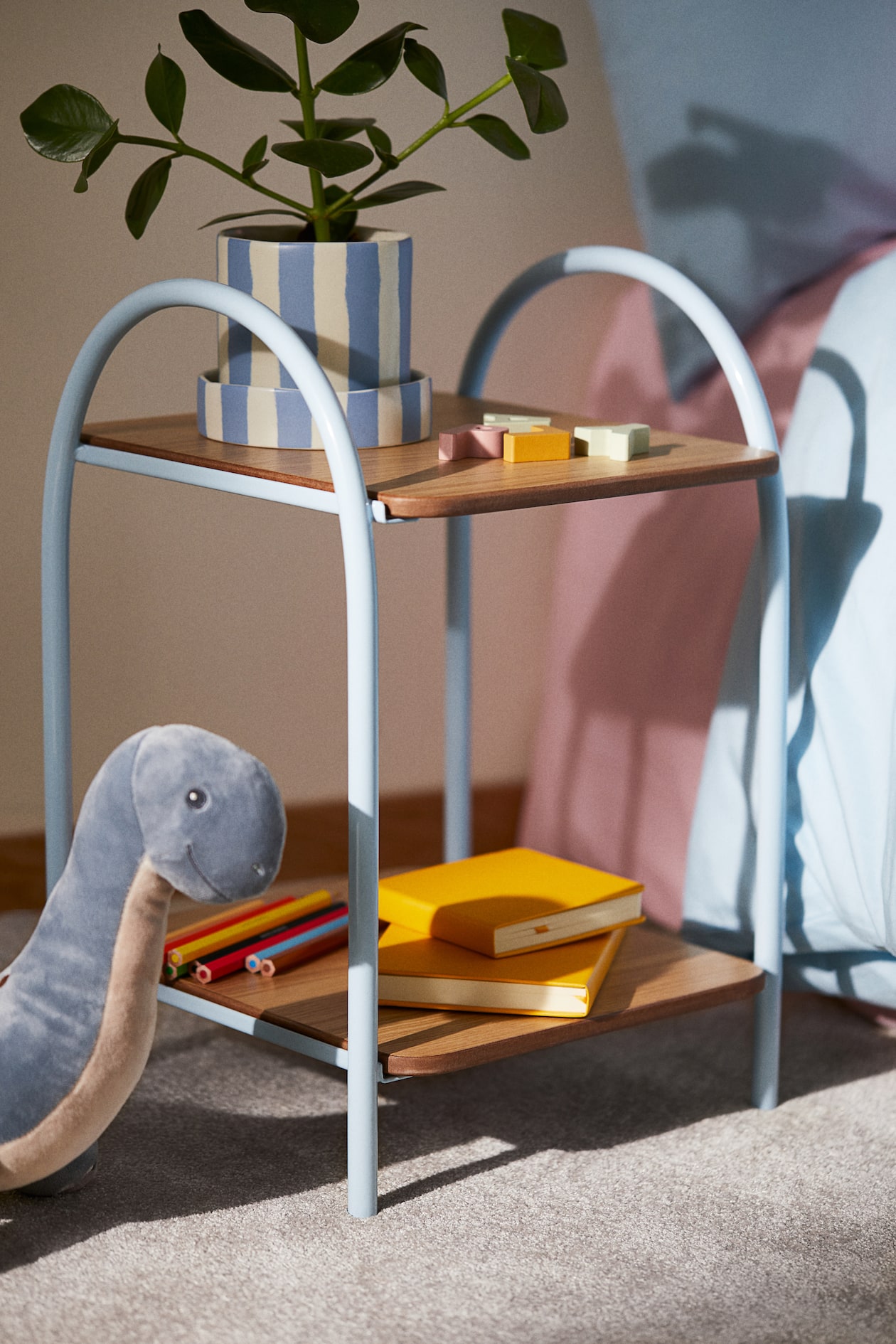 Table de chevet pour enfant Votre wishlist sur Listy