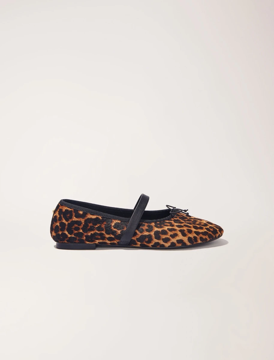 Ballerine en cuir effet léopard