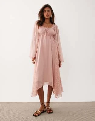 Miss Selfridge - Robe longue style bohème en mousseline - Rose