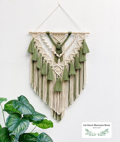 Large Green Macrame Wall Hanging, Green Boho Home Decor, New Home Gift, Mid Century Modern, Boho Housewarming Gifts, Handmade Christmas Gift