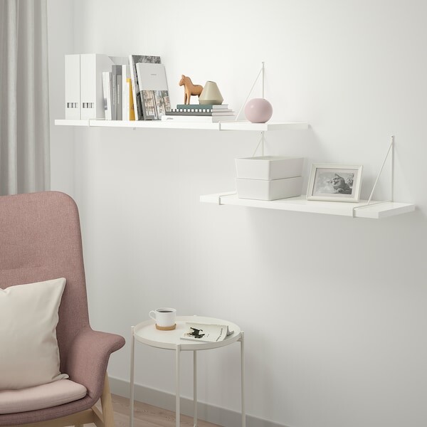 Découvrez BERGSHULT / PERSHULT Combinaison d'étagères murales, blanc, blanc, 120x30 cm - IKEA