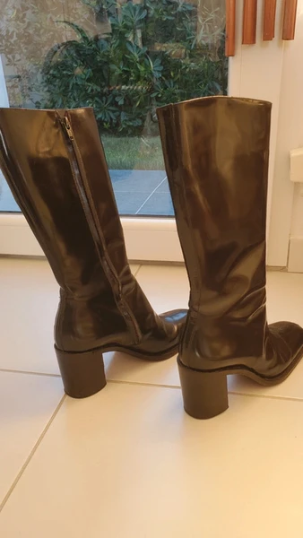Bottes Free Lance marron très foncé brillant