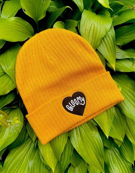 GLOOMY BEANIE - Spooky Doodle Club Bonnet côtelé brodé - Mode durable