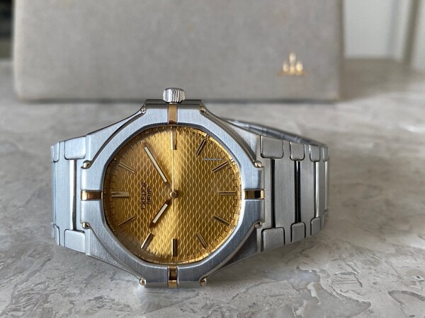 Seiko Credor  by GERALD GENTA 36mm for $4,850 for sale from a Seller on Chrono24