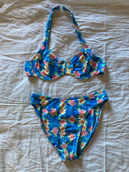 Maillot de bain vintage à fleurs 