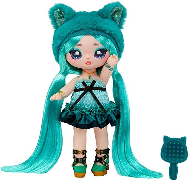 Na Na Na Surprise Sweetest Gems Série - Emery Moss - Poupée Mannequin de 19 cm inspirée de l’émeraude avec Les Cheveux Bleu, 1 Robe en Satin, 1 Bonnet, 1 Brosse - À Collectionner – dès 5 Ans : Amazon.fr: Jeux et Jouets