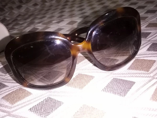 Occhiali da sole