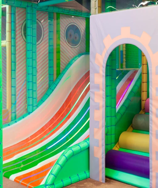 Wonderloo Playground - Plaine de jeux intérieure à Waterloo