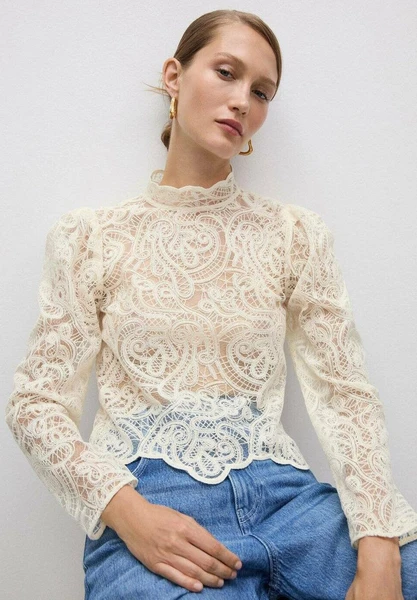 Blouse - off-white
