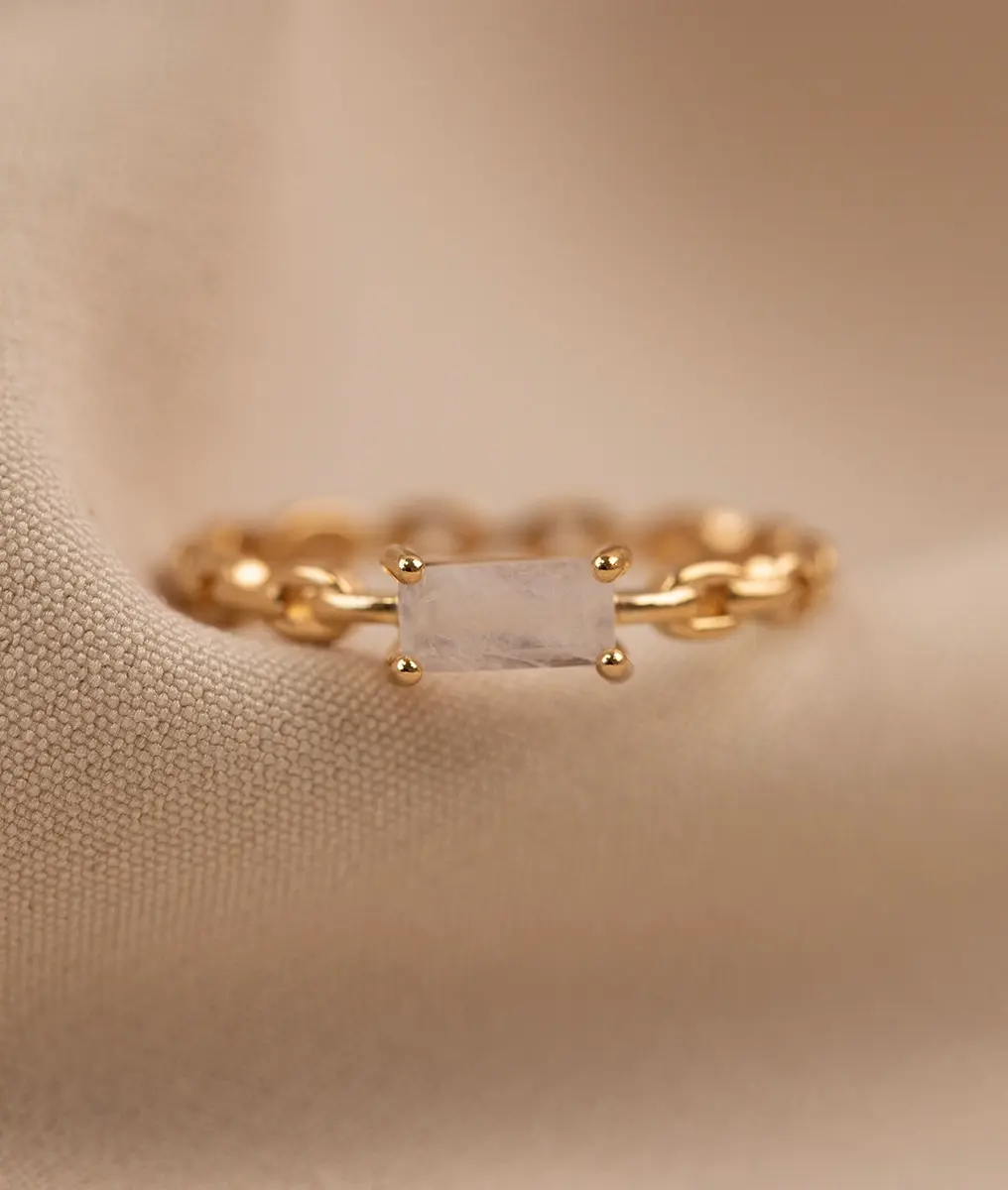 Bague chaînette et Pierre de Lune rectangle sertie Plaqué or